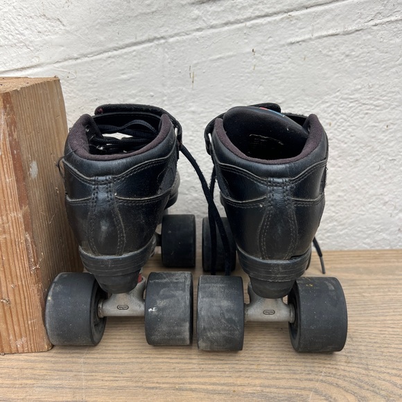 Riedell R3 Roller Skates Black Caymans Unisex sz 3 - Picture 2 of 4